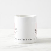 Mug Monogramme moderne Script Girl Blush rose initial (Centre)