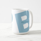 Mug Monogramme moderne surdimensionné Initiale et prén (Devant droit)