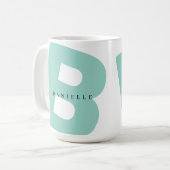 Mug Monogramme moderne surdimensionné Initiale et prén (Devant gauche)