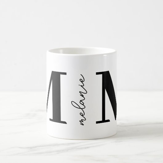 Mug Monogramme moderne tendance Nom Black White Café M (Centre)