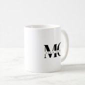 Mug Monogramme noir blanc moderne minimaliste élégant (Devant droit)