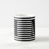Mug Monogramme noir et blanc rayures motif moderne (Centre)