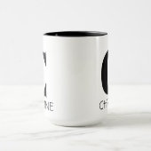 Mug Monogramme Nom Simple Élégant Noir & Blanc (Centre)