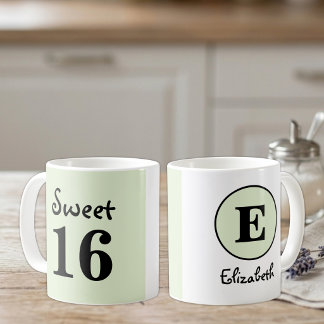 Mug Monogramme nom Sweet 16 vert