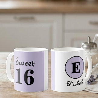Mug Monogramme nom Sweet 16 violet