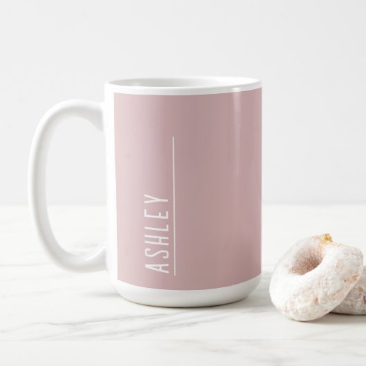 Mug monogramme personnalisé, rose pastel moderne (Avec donut)