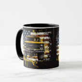 Mug Monogramme Ramasser Camion Drapeau Grunge (Devant gauche)
