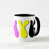 Mug Monogramme rétro Funky CMYK (Devant droit)