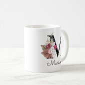 Mug Monogramme Rose Boho Féminin Floral Initiale M (Devant droit)