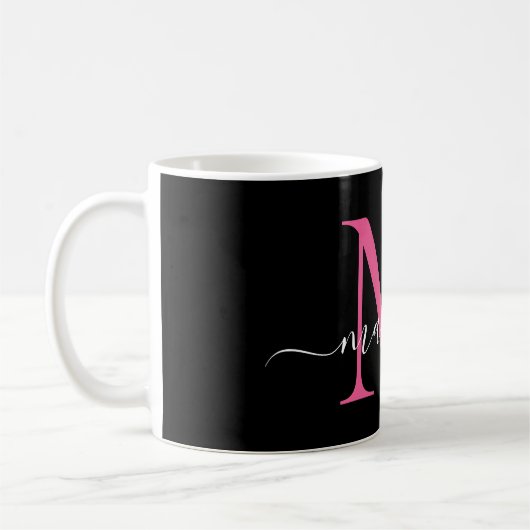 Mug Monogramme rose chaud noir fille Élégant Script (Gauche)
