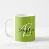Mug Monogramme tendance vert citron noir blanc (Gauche)