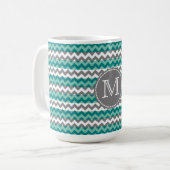 Mug Monogramme Turquoise et Grey Chevron Zigzag (Devant gauche)