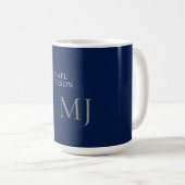 Mug Monogramme uni bleu foncé tendance affaires (Devant droit)