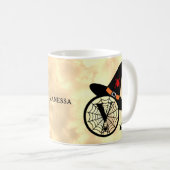Mug Monogramme V Halloween Sky Witch Nom des araignées (Devant droit)