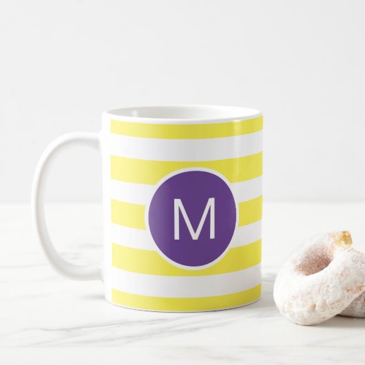 Mug Monogramme violet rayé Jaune (Couleurs Personnalis (Avec donut)