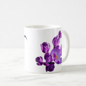 Mug Monographie de nom Natalie personnalisée à fleurs  (Devant droit)