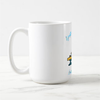 Mug Monstre de lecture de livre dans un café