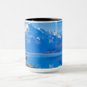 Mug Mont Cook surplombant le lac Pukaki, NZ (Centre)