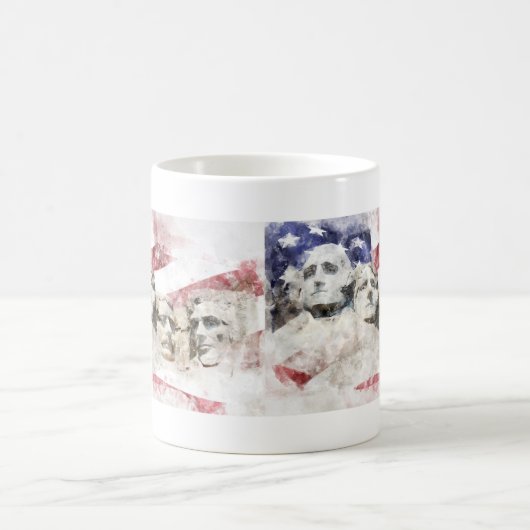 Mug Mont Rushmore avec drapeau américain agitant (Centre)