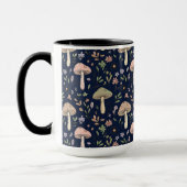 Mug Moody Dark Navy Fungi Seamless Pattern (Gauche)