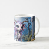Mug Moonlit Bones – Gardien des Rêves Oubliés. (Devant droit)