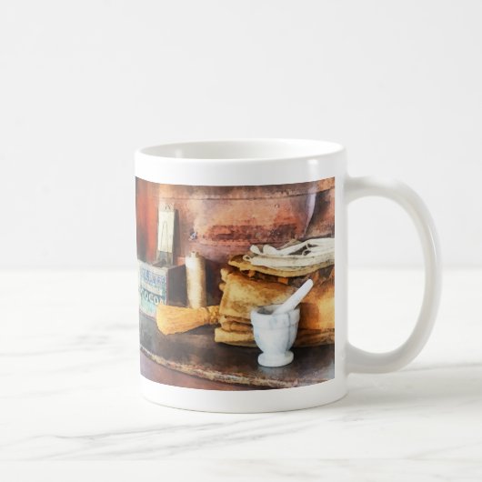 Mug Mortier et Pilon et Boîte de Cacao (Droite)
