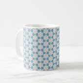 Mug Mosaïque florale blanche et bleue (Devant gauche)