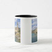 Mug Mosquée centrale de Halfeti Merkez Camii) en parti (Centre)