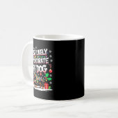 Mug Most Likely To Decorate Her Dog Funny Christmas  (Devant gauche)
