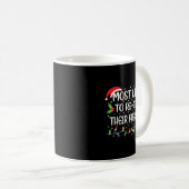 Mug Most Likely To Re-gift Their Funny Christmas Outfi (Devant droit)