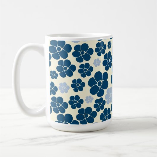 Mug Motif à fleurs - Bleu foncé, Bleu clair et Crème (Gauche)