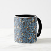 Mug motif avec les roses et le papillon (Devant droit)