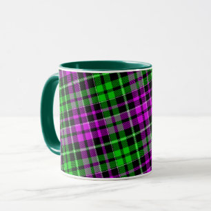 Mug Motif carreaux tartan violet et vert sur fond noir