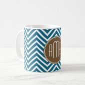 Mug Motif chevron chocolat et sarcelle avec monogramme (Devant gauche)