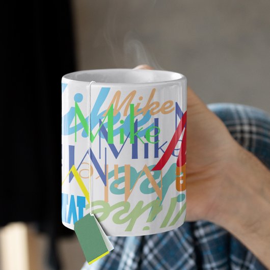 Mug motif cool de noms de couleurs différentes