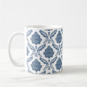 Mug Motif Damassé Rococo Bleu sur Fond Blanc (Gauche)