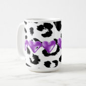 Mug Motif de fourrure de léopard avec des cœurs (Devant gauche)