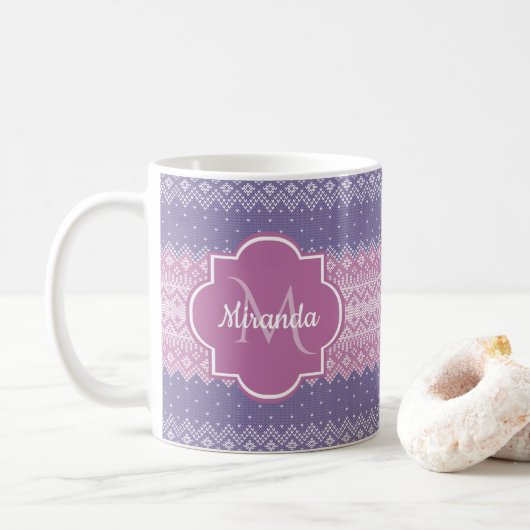 Mug Motif de Knit violet élégant avec Monogramme et no (Avec donut)
