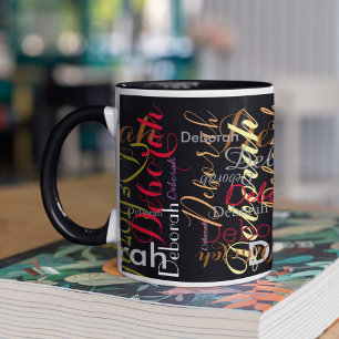 Mug Motif de nom de couleur répété sur noir