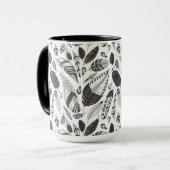 Mug Motif de plumes noir et blanc (Devant gauche)