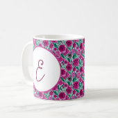 Mug Motif de roses roses profondes monogramme (Devant gauche)