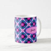 Mug Motif diamant rétro en rose, violet et bleu - (Devant droit)