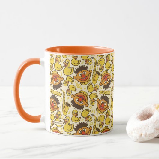 Mug Motif Ernie et Rubber Duckie (Avec donut)