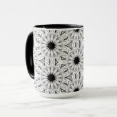 Mug Motif Fleur noir et blanc délicat (Devant gauche)