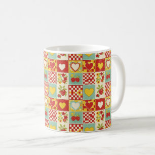 Mug Motif floral patchwork rétro à la fraise