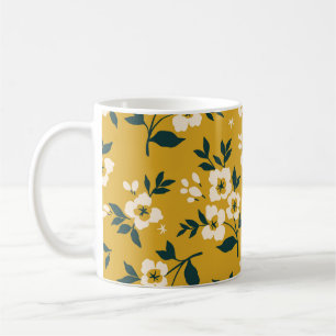 Mug motif floral vintage, petites fleurs blanches.