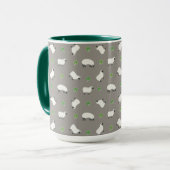 Mug Motif irlandais de shamrock et de moutons (Devant gauche)