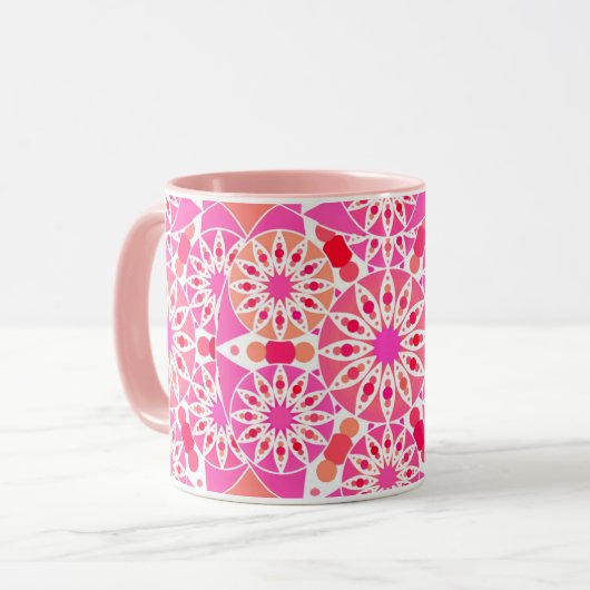 Mug Motif mandala, nuances de rose et de corail (Devant gauche)