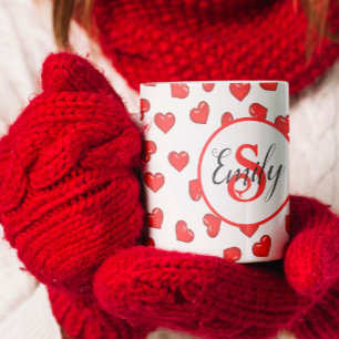 Mug Motif minimaliste de cœurs rouges monogrammés