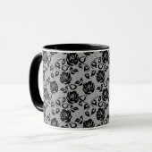 Mug Motif noir de dentelle sur l'arrière - plan blanc (Devant gauche)